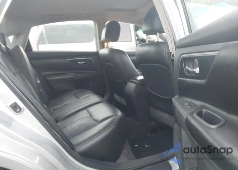 2013 Nissan Altima 2.5 S из США, поврежденный, VIN 1N4AL3AP9DN404924